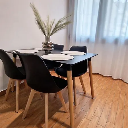 Pg Luxury Kavala